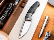 01BP2025 - Couteau BOKER PLUS Collection 2025 Edition Limitée
