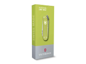 0.6221.241G - Couteau VICTORINOX Classix Alox Lime Twist