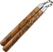NS14 - Nunchaku Manche bois de Hêtre Gravé
