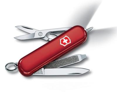 0.6226 - Couteau VICTORINOX Signature Lite Rouge