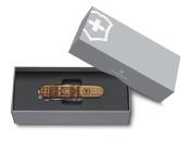 1.3901.63L23 - Couteau VICTORINOX Companion Wood Swiss Spirit - Ed. Limitée 2023