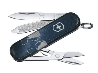 0.6223.2GEM - VICTORINOX Classic SD Zodiac Collection Gémeaux